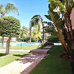 Entre Marbella Y * 에스테포나