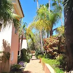 Entre Marbella Y 아파트